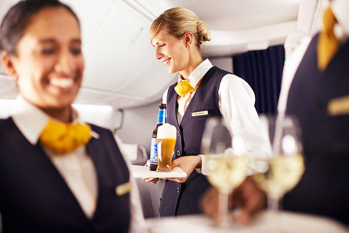 A Guide to Flying Business & First Class with Lufthansa | Flight Centre UK